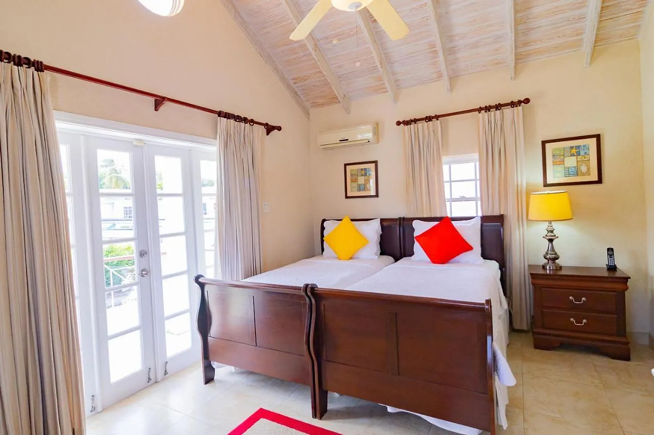 Bianca Bay 3 Bedroom West Coast Beach Front Villa Saint James 0*,